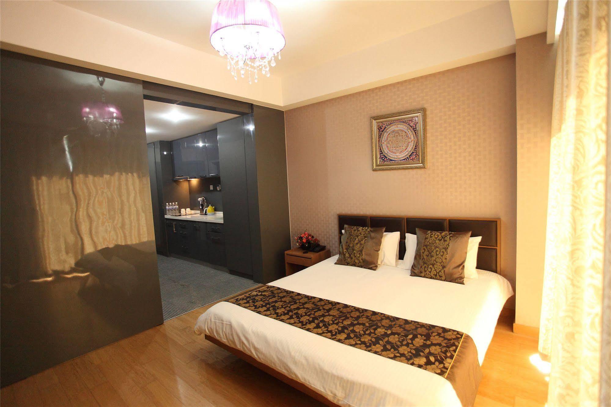 Le Jia Xuan International Convention Center Branch Hotel Qingdao Esterno foto